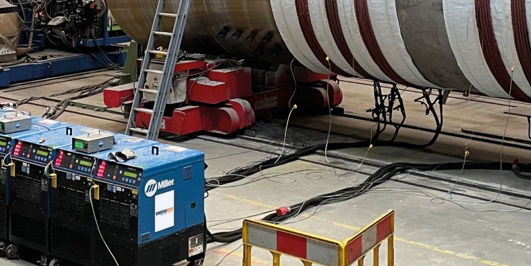 Induqs industriele hal met Miller inductie warmtebehandelingsapparatuur